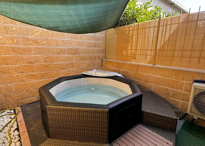 Minerva Suite-hottub Maytosept *